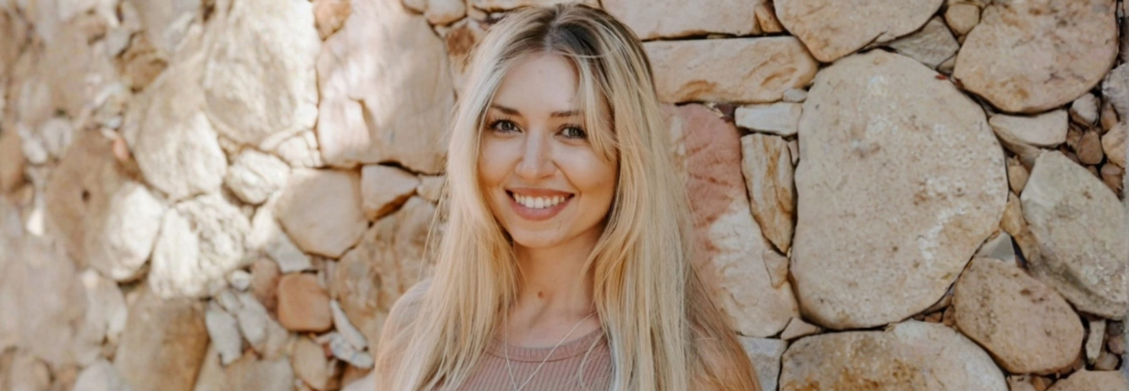 Alexandra Carp